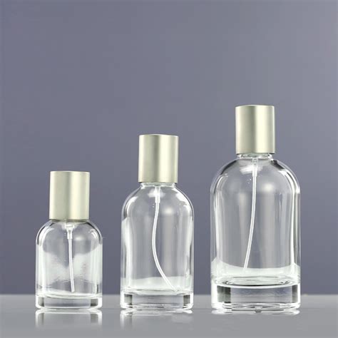 china custom glass perfume bottle